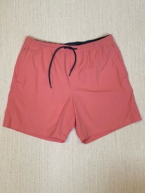 Vineyard Vines OTG 7" On-The-Go Hybrid Shorts Dark Pink Size L